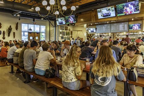 Pinthouse pizza - About the Business. Pinthouse Pizza provides award-winning craft beer and hand-crafted pizza and salads, in a warm and casual setting. Visit our 3 locations in Central Austin, South Austin, and Round Rock!…. 